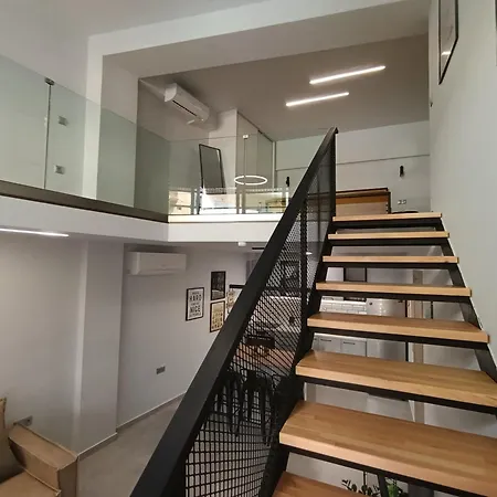 Alkaiou Loft Апартаменты