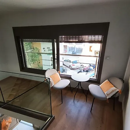 Alkaiou Loft * Каламата